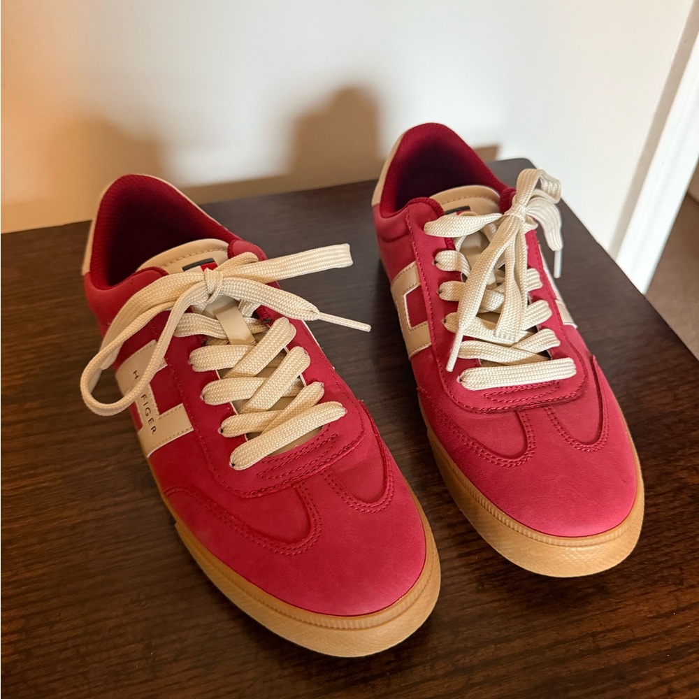 Tommy Hilfiger Red Sneakers with White and Tan Accents